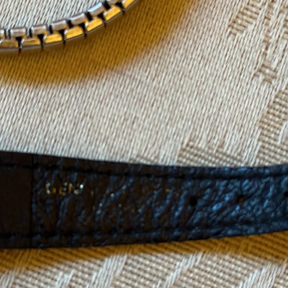 Set of women’s vintage watches, Sharp and Timex - Picture 9 of 14